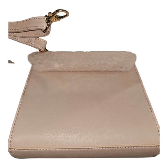 ALDO Blush Faux Fur Satchel/Crossbody Set w Card Case - Picture 6 of 10